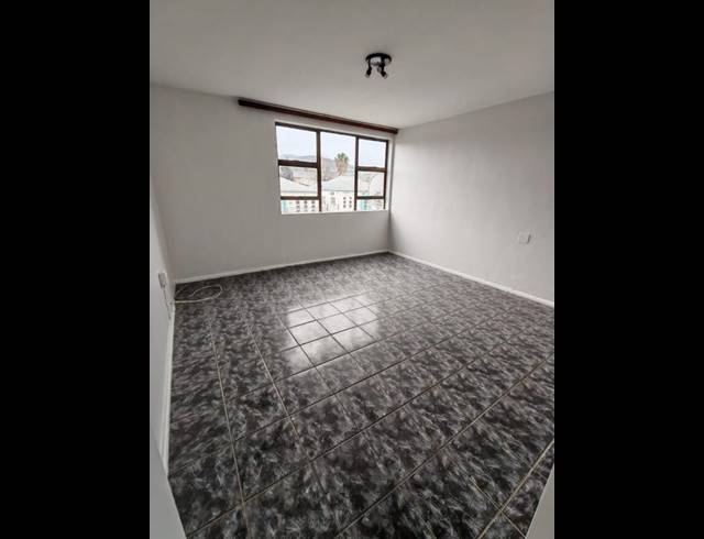 2 BEDROOM APARTMENT FOR SALE IN FAIRFIELD ESTATE